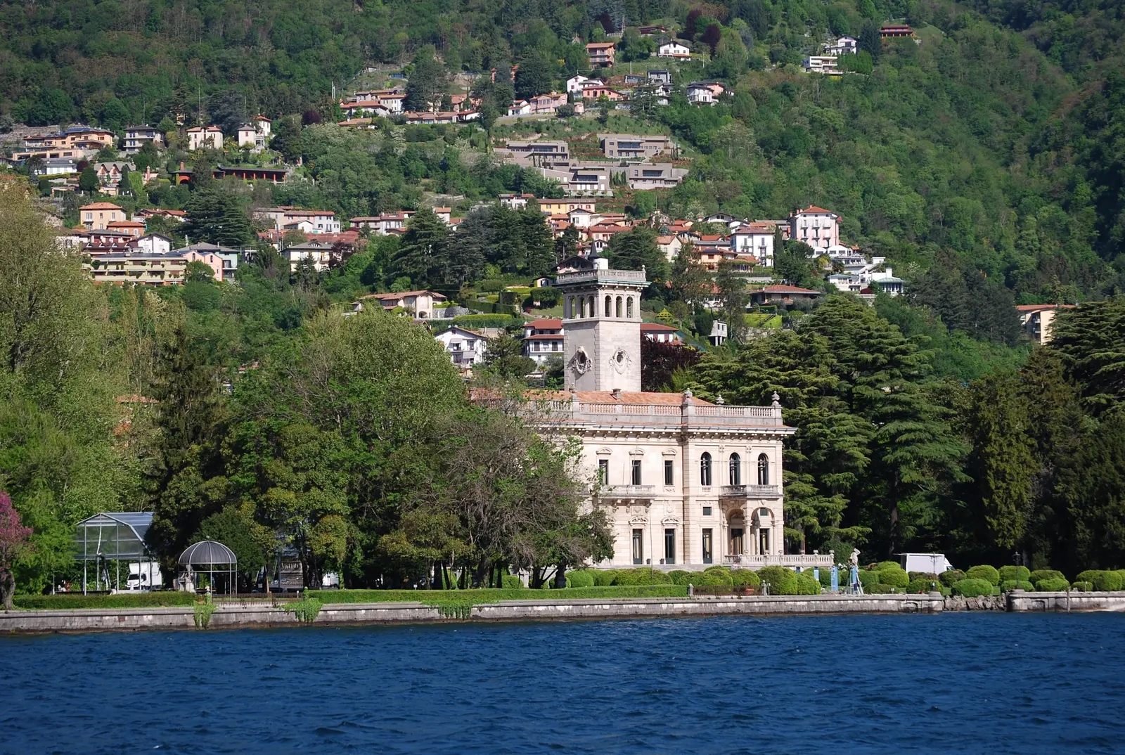 Villa Erba a Cernobbio vista dal lago